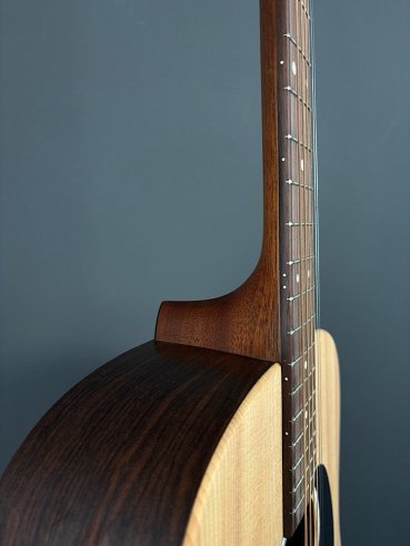 Martin DX-2E 03 Sitka/Rosewood Chitarra  Folk Elettrificata w/gigbag