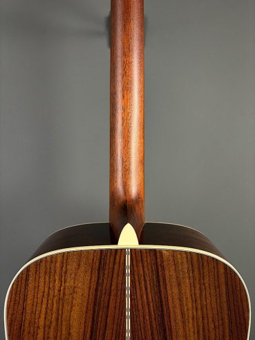 Martin D-28 SN. M2651650 Reimagined Chitarra Folk