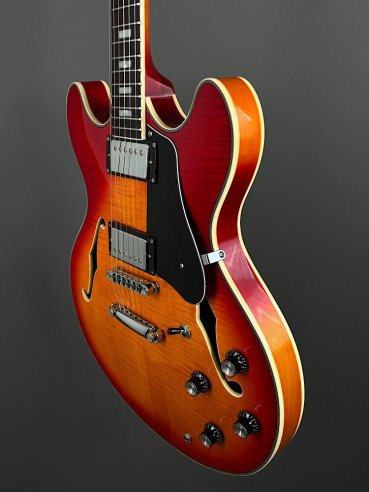 Sire H7 CS Larry Cherry Sunburst