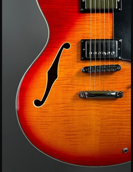 Sire H7 CS Larry Cherry Sunburst