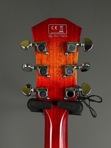 Sire H7 CS Larry Cherry Sunburst