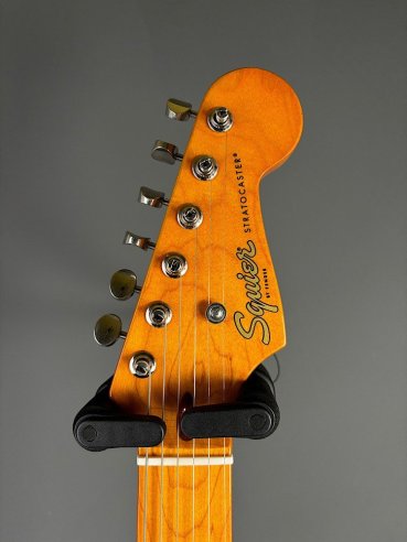 Squier Classic Vibe '50s Stratocaster  Maple Fingerboard 2 Color Sunburst