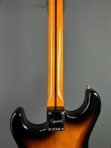 Squier Classic Vibe '50s Stratocaster  Maple Fingerboard 2 Color Sunburst