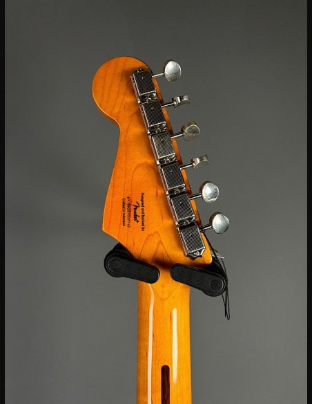 Squier Classic Vibe '50s Stratocaster  Maple Fingerboard 2 Color Sunburst