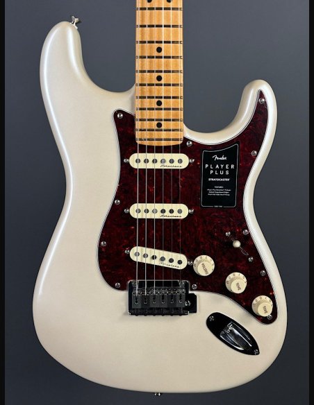 Fender Player Plus Stratocaster Olympic White w/bag