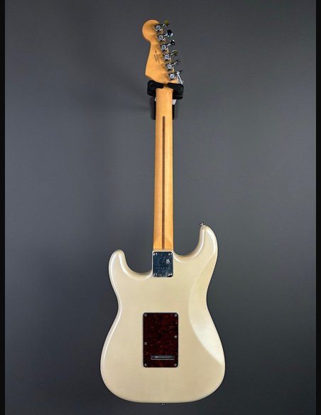 Fender Player Plus Stratocaster Olympic White w/bag