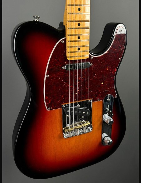 Fender American Professional II Telecaster Maple Fingerboard 3 Color Sunburst