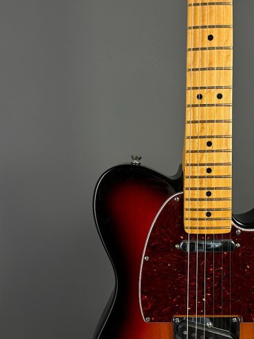 Fender American Professional II Telecaster Maple Fingerboard 3 Color Sunburst