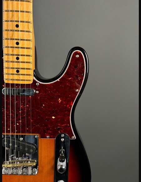 Fender American Professional II Telecaster Maple Fingerboard 3 Color Sunburst