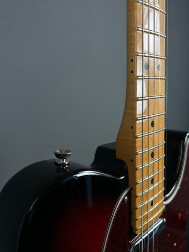 Fender American Professional II Telecaster Maple Fingerboard 3 Color Sunburst