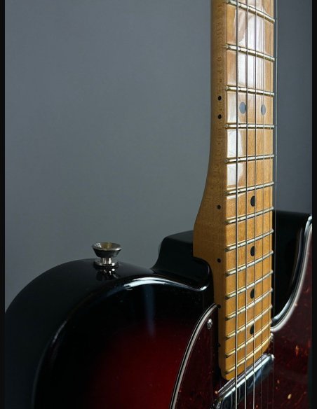 Fender American Professional II Telecaster Maple Fingerboard 3 Color Sunburst