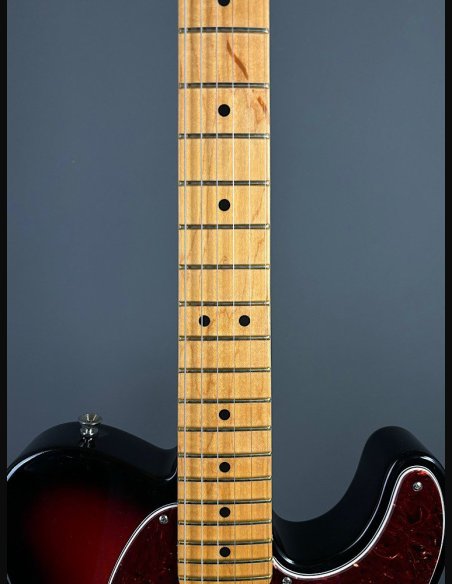 Fender American Professional II Telecaster Maple Fingerboard 3 Color Sunburst