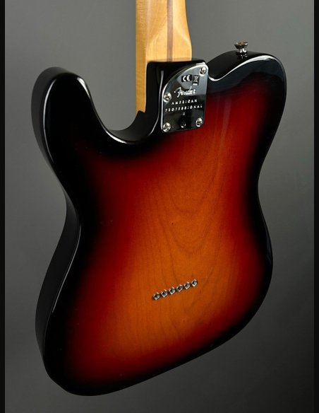 Fender American Professional II Telecaster Maple Fingerboard 3 Color Sunburst