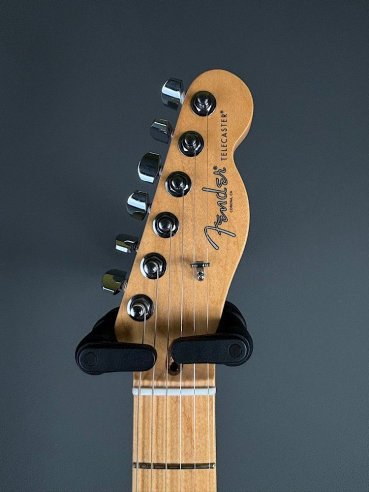 Fender American Professional Telecaster Maple Fingerboard Black