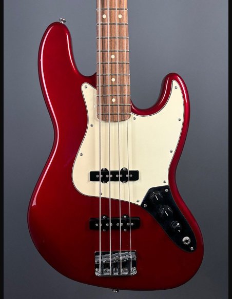 Fender Standard Jazz Bass Rosewood Fingerboard Candy Apple Red