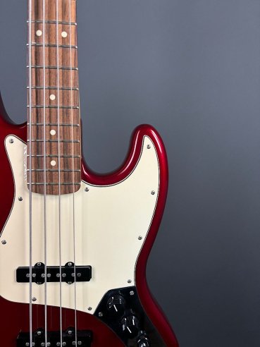 Fender Standard Jazz Bass Rosewood Fingerboard Candy Apple Red