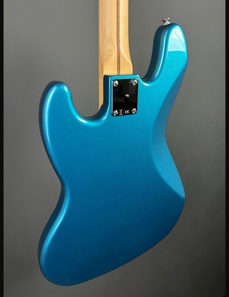 Fender Standard Jazz Bass Maple Fingerboard Lake Placid Blue