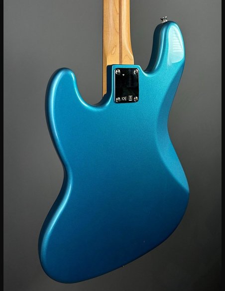 Fender Standard Jazz Bass Rosewood Fingerboard Lake Placid Blue