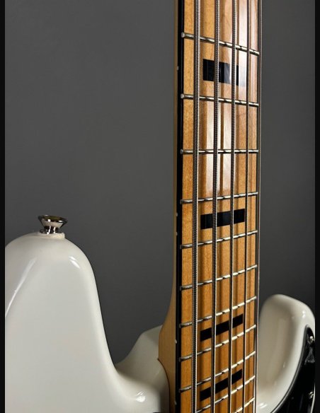 Squier Vintage Modified '70 Jazz Bass Olympic White 5 Corde