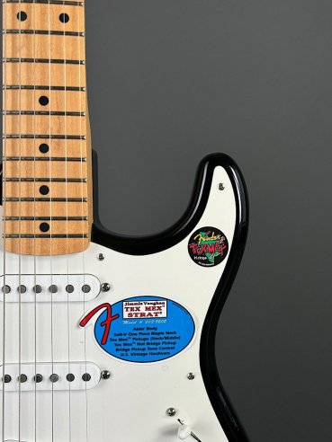 Fender Stratocaster J. Vaughan Tex Mex Black