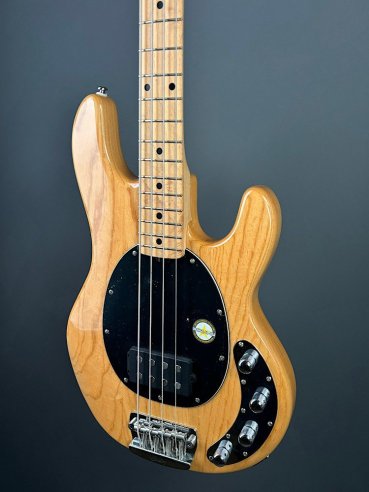 Musicman Sterling RAY 34NAT C/Bag