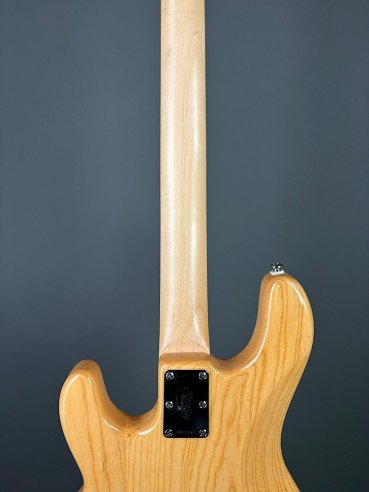 Musicman Sterling RAY 34NAT C/Bag