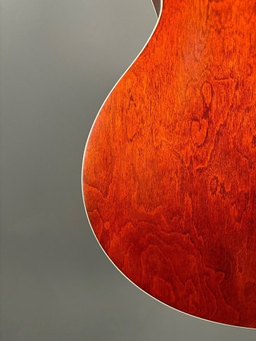 Godin 5th Avenue CW Kingpin II P90 Cognac Burst