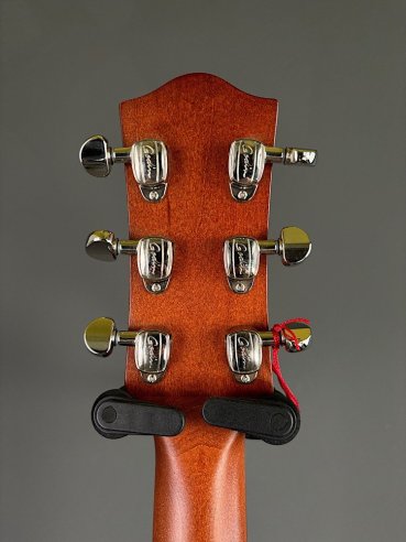 Godin 5th Avenue CW Kingpin II P90 Cognac Burst