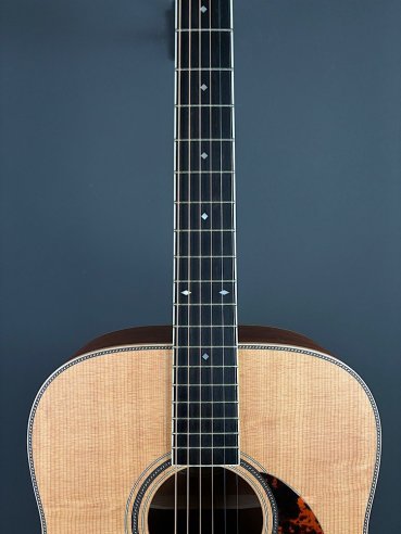 Larriveè D-40 Chitarra Folk