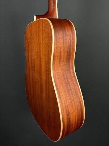 Larriveè D-40 Chitarra Folk