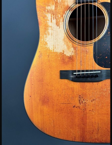 Martin D-18 Street Legend