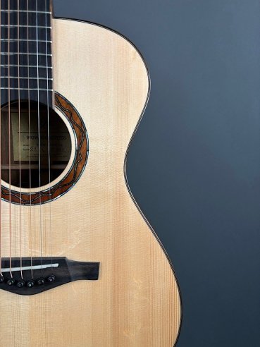 Eko Wow A800E SO Spruce/Ovangkol