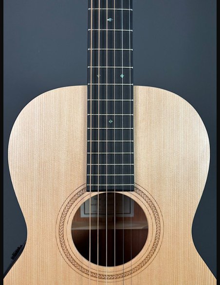Sigmaguitars 00MSE Chitarra Folk Elettrificata