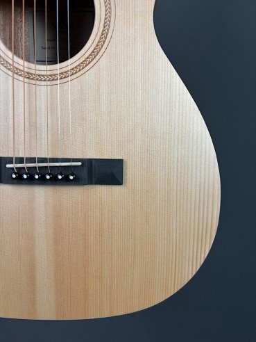 Sigmaguitars 00MSE Chitarra Folk Elettrificata