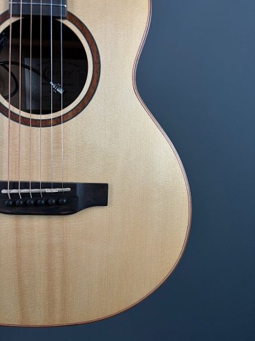 Crafter MINO Black Walnut Chitarra Folk Elettrificata w/Gig Bag