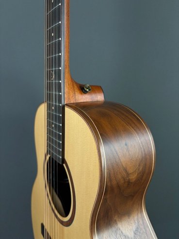 Crafter MINO Black Walnut Chitarra Folk Elettrificata w/Gig Bag