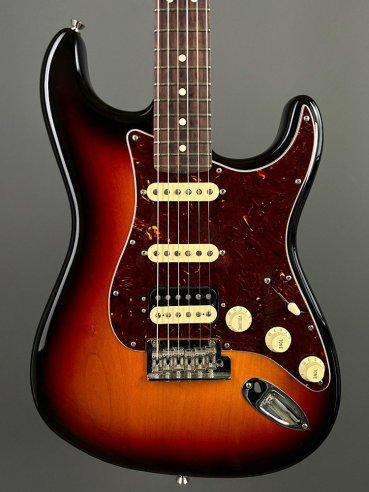 Fender American Professional II Stratocaster HSS RW 3 Color Sunburst