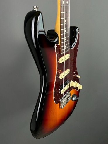 Fender American Professional II Stratocaster HSS RW 3 Color Sunburst 0113900700
