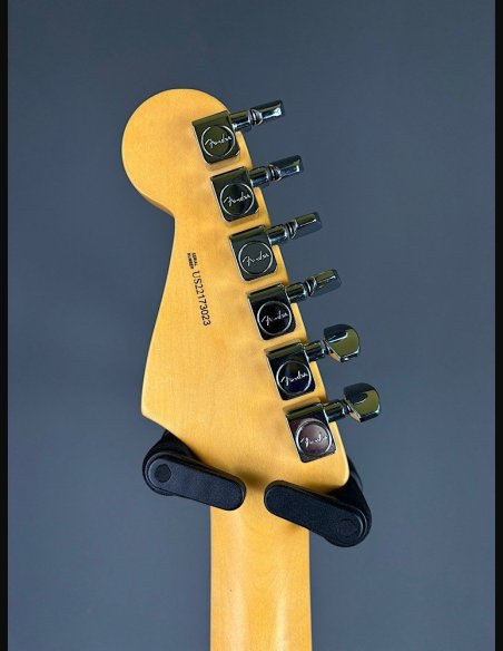 Fender American Professional II Stratocaster HSS RW 3 Color Sunburst 0113900700