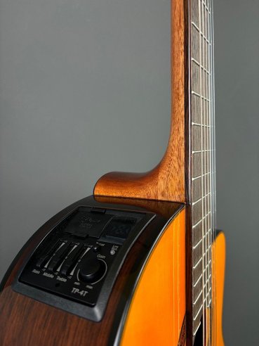 Takamine GC5CE Nat Chitarra Classica Elettrificata