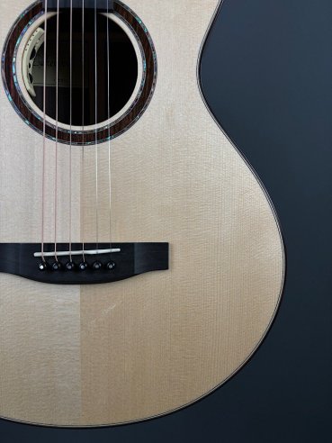 Lakewood A32CP Chitarra Folk Elettrificata