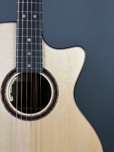 Lakewood A32CP Chitarra Folk Elettrificata