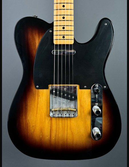 Fender Classic Series '50 Telecaster Maple Fingerboard 2 Color Sunburst . MX16708644