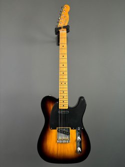 Fender Classic Series '50 Telecaster Maple Fingerboard 2 Color Sunburst . MX16708644 2