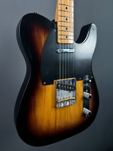 Fender Classic Series '50 Telecaster Maple Fingerboard 2 Color Sunburst . MX16708644
