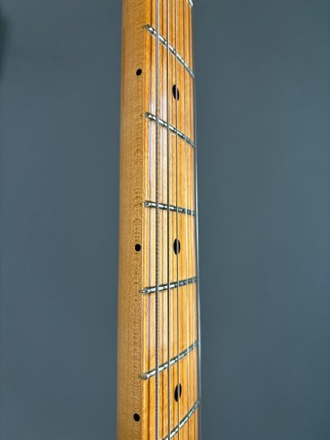 Fender Classic Series '50 Telecaster Maple Fingerboard 2 Color Sunburst . MX16708644