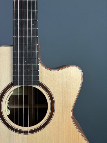 Lakewood M18CP Chitarra Folk Elettrificata