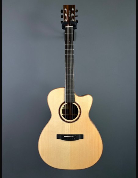 Lakewood M18CP Chitarra Folk Elettrificata
