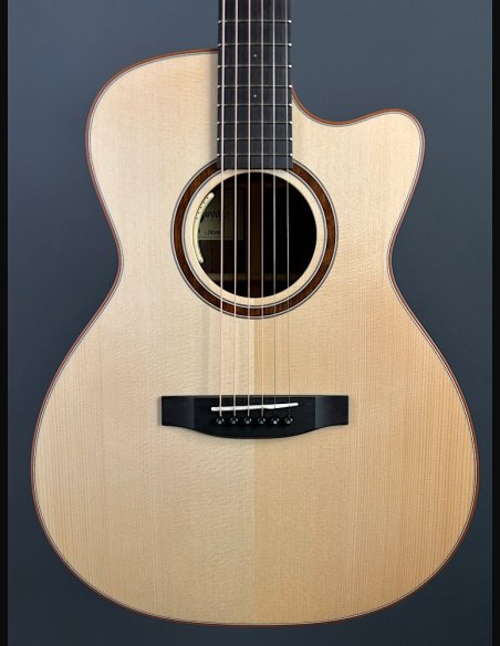 Lakewood M18CP Chitarra Folk Elettrificata