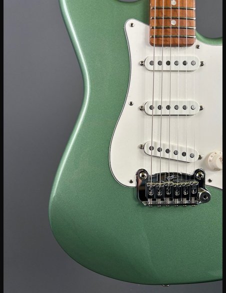 G&L Legend Legacy SSS Sage Green Metallic